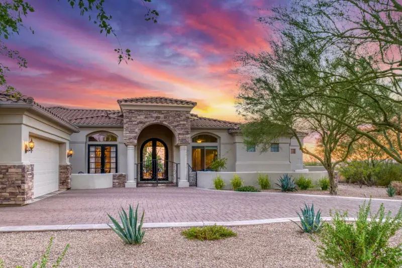 Beat the Arizona Heat, Not Your Budget