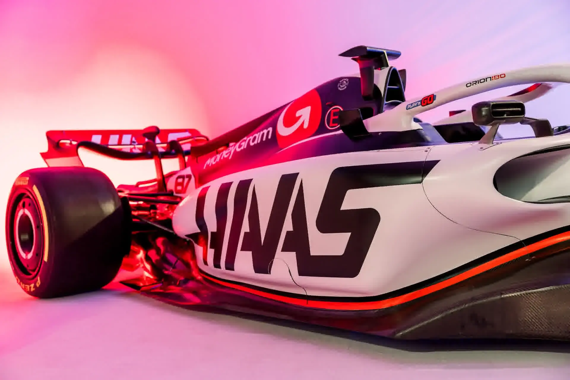 Verola Media_Orion180_F1 Car-15