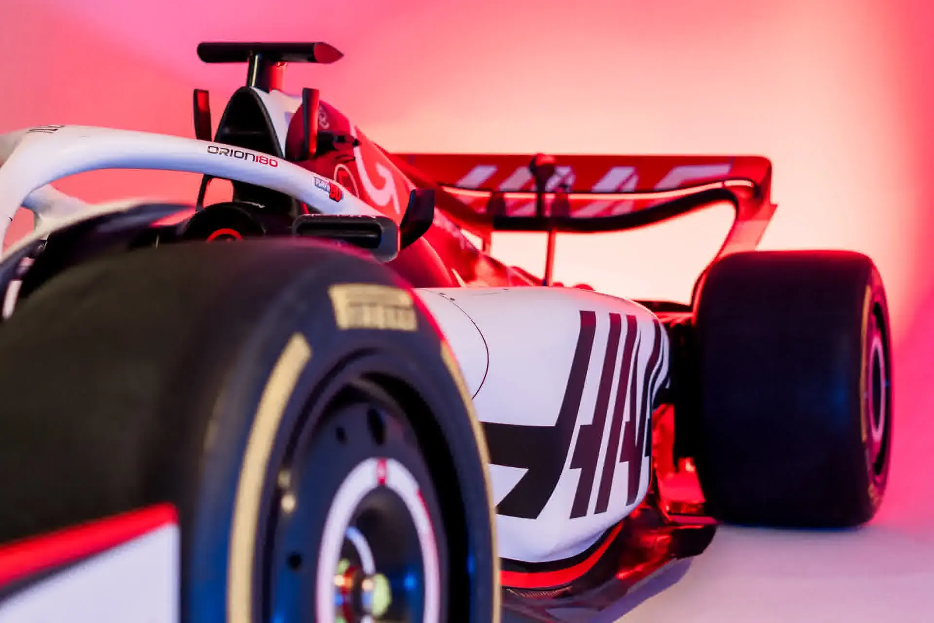 Verola Media_Orion180_F1 Car-17