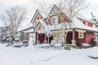 Winterizing Your Roof: Must-Have Safety Tips for Homeowners